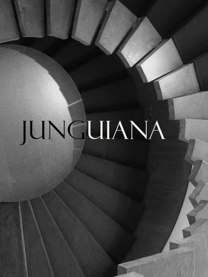 Capa da revista Junguiana: escadaria espiral vista de cima, em preto e branco, com centro esférico.